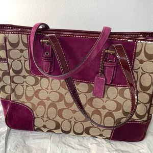Coach signature Purse